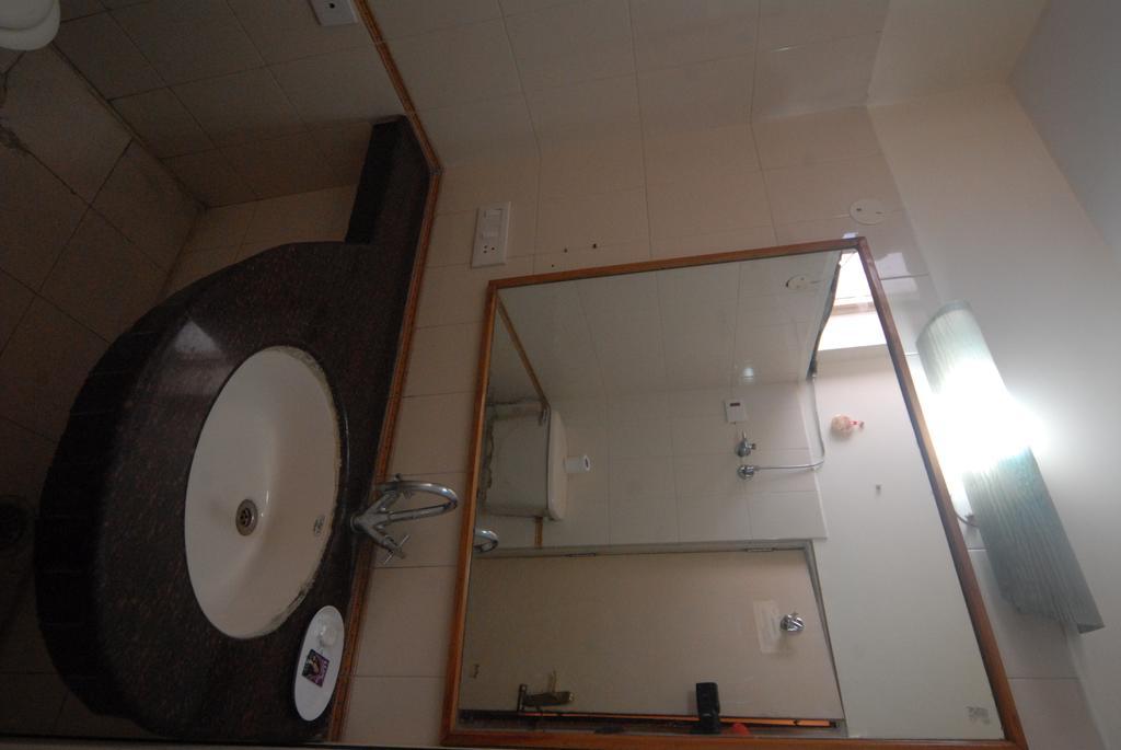 The Komfort Inn Чандигарх Номер фото