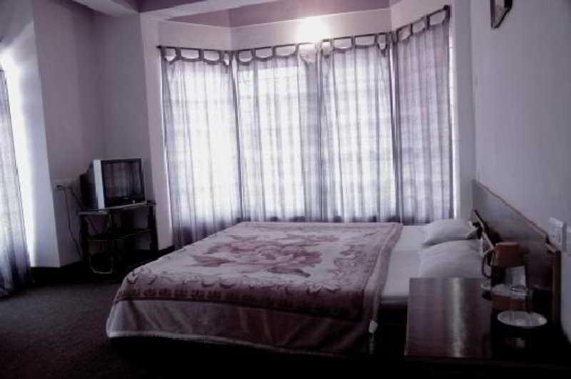The Komfort Inn Чандигарх Экстерьер фото